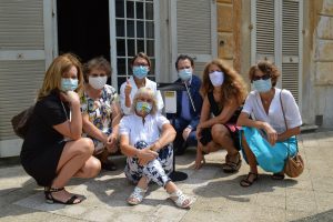 ????????????????????????????????????